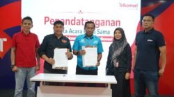 Komitmen Majukan Prestasi Olahraga Pelajar, Telkomsel Dukung Tim Futsal SMAN 8 Makassar