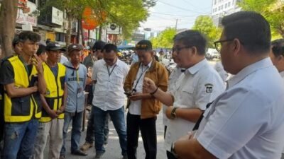 Pembayaran Parkir QRIS Mulai Diterapkan di Jalan Boulevard