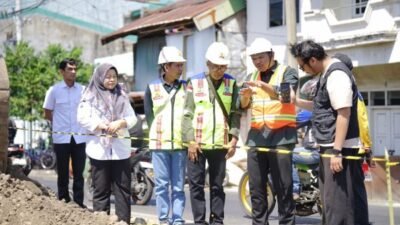 Bupati Bantaeng Tinjau Pengerjaan Dua Jembatan Demi Kelancaran Akses Masyarakat