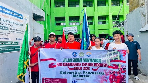 Sambut HUT ke-81 RI, Ratusan Peserta Ikuti Jalan Santai Universitas Pancasakti Makassar