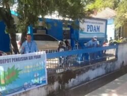 Musim Kemarau Panjang Landa Kawasan Pesisir, PDAM Jeneponto Salurkan Bantuan Air Bersih