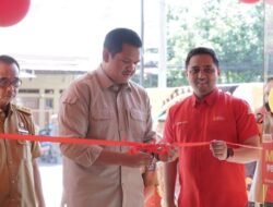 Resmikan Lazuna Chicken, Bupati Uji Nurdin Dorong Investasi dan UMKM