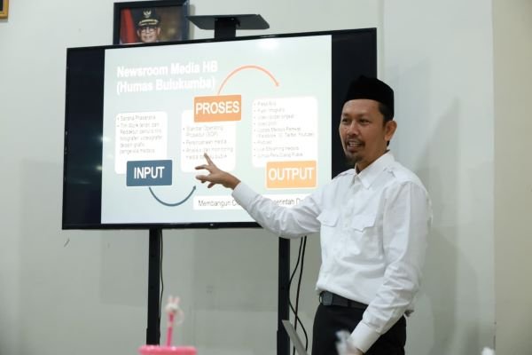 Optimalkan Layanan MPP Bulukumba, DPMPTSP Bekali Tim Pengelola Media Sosial