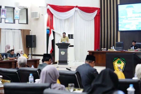 Wabup Gowa Genjot PAD dan Serapan Anggaran di Hadapan DPRD