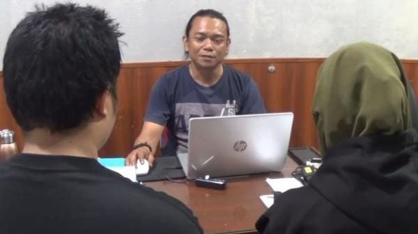 Pasutri di Gowa Viral Usai Jual Emas Palsu, Polisi Tangkap Pelaku
