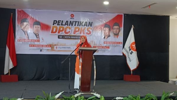 Yeni Rahman Dorong Kader PKS Kawal Isu Sampah dan Bansos di Makassar