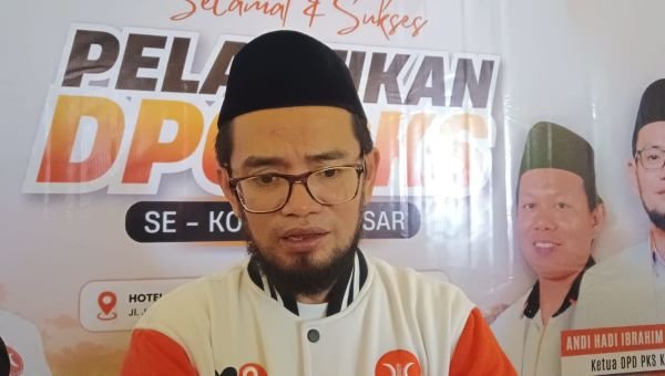 Usai Lantik DPC, Andi Hadi Optimis PKS Makassar Menang di Pemilu 2029