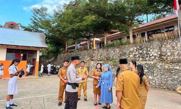 Police Goes to School, Polres Tana Toraja Edukasi Pelajar Cegah Perundungan dan Narkoba