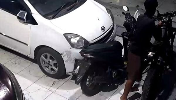 Aksi Pencurian Motor di Gowa Terekam CCTV, Polisi Kejar Pelaku