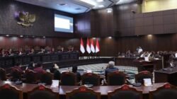 MK Tunda Sidang Pengelolaan Sampah