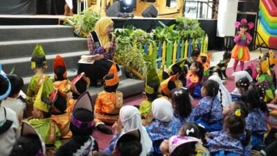 Ngak Cuma Dongeng, Bunda PAUD Makassar Ajak Anak Cintai Lingkungan