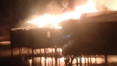 50 Atap Rumah di Tallo Makassar Terbakar, 90 KK Terdampak