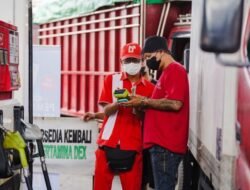 Urai Antrean, Pertamina Operasikan Terminal Makassar 24 Jam dan Mobil Tangki Ekstra
