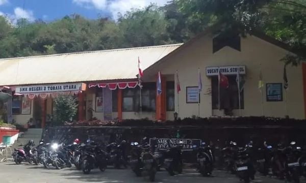 Unik, SMKN 2 Torut Terapkan Sistem Belajar ala Kuliah