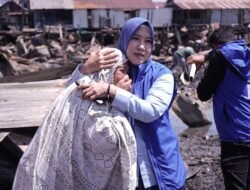 Fatma Wahyuddin Salurkan Bantuan Hingga Seragam ke Korban Kebakaran Tallo