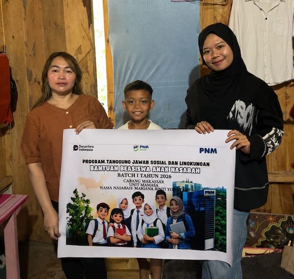 PNM Salurkan Beasiswa Pendidikan di Mamasa