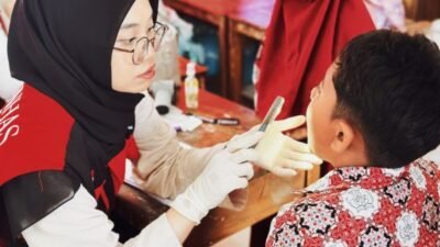 KKN-PK Unhas Dukung Skrining Kesehatan Ratusan Siswa SD di Panca Rijang