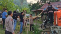 Polresta Mamuju Salurkan Bantuan Air Bersih Warga Terdampak El Nino