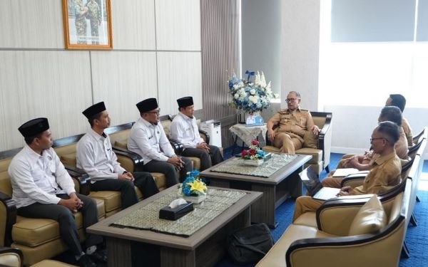 Pemprov Sulbar dan Kanwil Kementerian Haji dan Umrah memperkuat sinergi untuk meningkatkan kualitas pelayanan jemaah haji dan umrah di Sulawesi Barat.