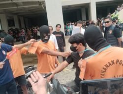 Rekonstruksi Kasus Pembunuhan Sonda di Toraja Utara Ricuh, 41 Adegan Diperagakan