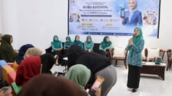 TP PKK Makassar Bekali Pelaku UMKM Perempuan Keterampilan AI
