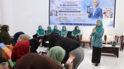 TP PKK Makassar Bekali Pelaku UMKM Perempuan Keterampilan AI