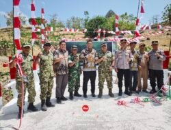 Polres Jeneponto Bagikan Bendera Merah Putih ke Warga Dusun Terpencil