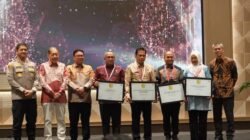 Lontara+ Antarkan Diskominfo Makassar Raih Public Service of the Year Sulsel 2026