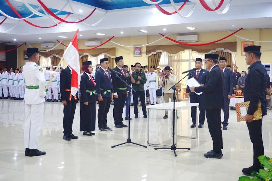 Bupati Paris Yasir Kukuhkan Duta Pancasila dan Paskibraka Jeneponto Tahun 2026