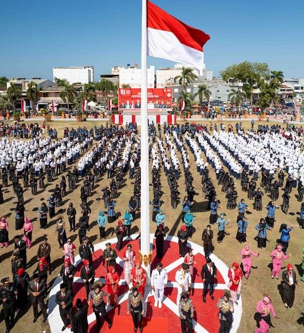 Ribuan Pelajar Tampil dalam Tari Kolosal HUT RI di Bulukumba
