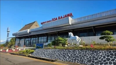 Update Pariwisata NTT Usai Gempa: 12 Hotel Rusak, Goa Rangko Hingga Kelimutu Tutup
