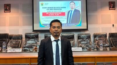Angkat Isu Kesejahteraan Orang Asli Papua, Rudiyansyah Raih Gelar Doktor di Unhas