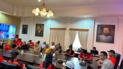 Sambangi Gereja Toraja, Ganjar Pranowo Kenang Hangatnya Toleransi di Tongkonan Sanggulele