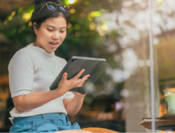 80,6 Persen Warga Indonesia Sudah Online, Komdigi Dorong Tak Hanya jadi Pasar Digital