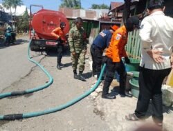 Kemarau Panjang, Babinsa Bontotangnga-BPBD Jeneponto Salurkan Air Bersih di Bumbungloe