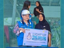 Hari Pelanggan Nasional 2026, PLN ULP Enrekang Salurkan Bantuan Listrik Gratis untuk Masyarakat Kurang Mampu