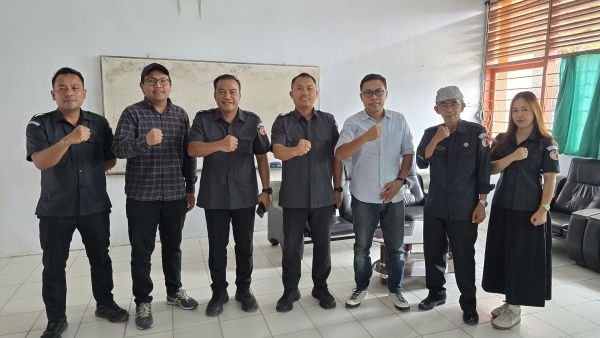 Bawaslu Toraja Utara Perkuat Koordinasi Pemilihan Ketua OSIS Serentak