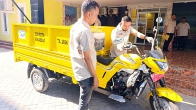 Pasar Senggol Makassar Dapat Armada Baru untuk Angkut Sampah
