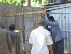 Berdiri 20 Tahun di Atas Fasum, Tiga Bangunan di Biringkanaya Ditertibkan