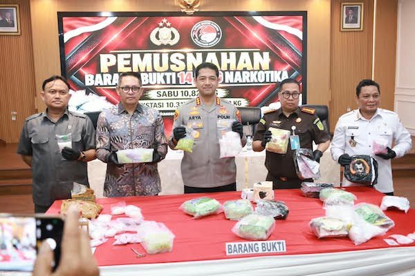 Polrestabes Makassar Musnahkan 10,8 Kg Sabu dan 10,317 Butir Ekstasi