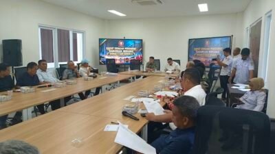 DPRD Makassar Kupas Polemik Seragam Gratis dan Tudingan Korupsi di RDP