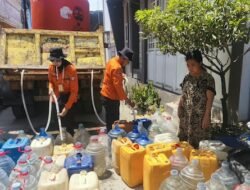 BPBD Makassar Distribusi Air Bersih ke 161 Titik, 33.641 Jiwa Jadi Sasaran