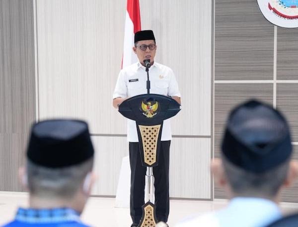 Lepas Kafilah MTQ Nasional 2026, Sekda Sulbar Pesan Jaga Nama Baik Daerah