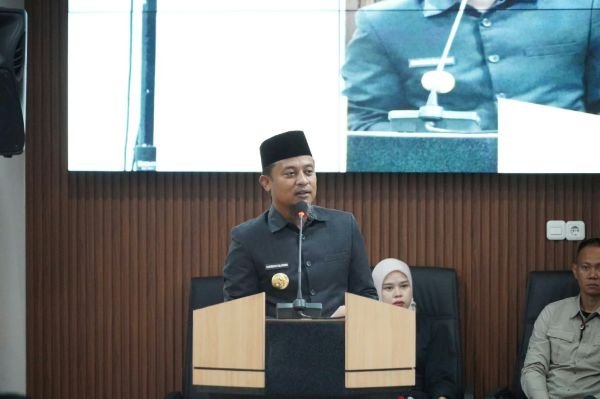 Gubernur Sulsel Ungkap Biang kerok Antrean BBM Mengular di SPBU