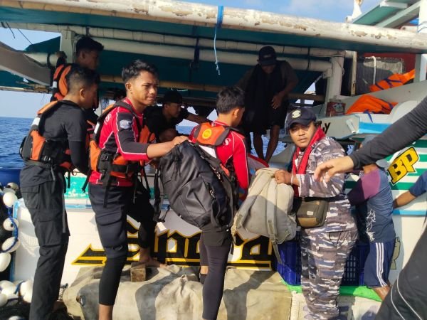 Hilang Kontak di Selat Makassar, Tujuh Korban Dekai Mas 3 Ditemukan Selamat