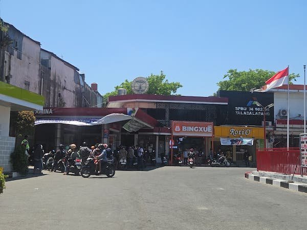 Antrean BBM Mulai Landai, Pengamat Kebijakan Publik Nilai Langkah Gubernur Sulsel Efektif dan Adaptif