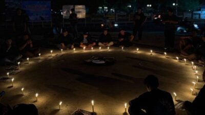 Puluhan Jurnalis Mamuju Gelar Doa Bersama untuk 5 Wartawan yang Hilang di Selat Sunda