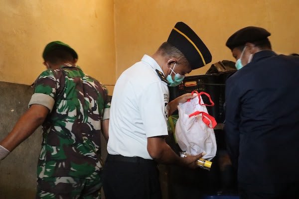 Sidak Gabungan Lapas Bulukumba, Petugas Temukan Benda Tajam hingga Pemantik