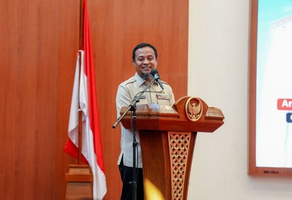 Lepas 28 Penerima Beasiswa Luar Negeri, Andi Sudirman Harap Kembali Mengabdi di Sulsel
