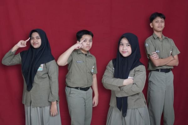 Dua Tim SMP Islam Athirah Makassar Wakili Sulsel di OPSI 2026